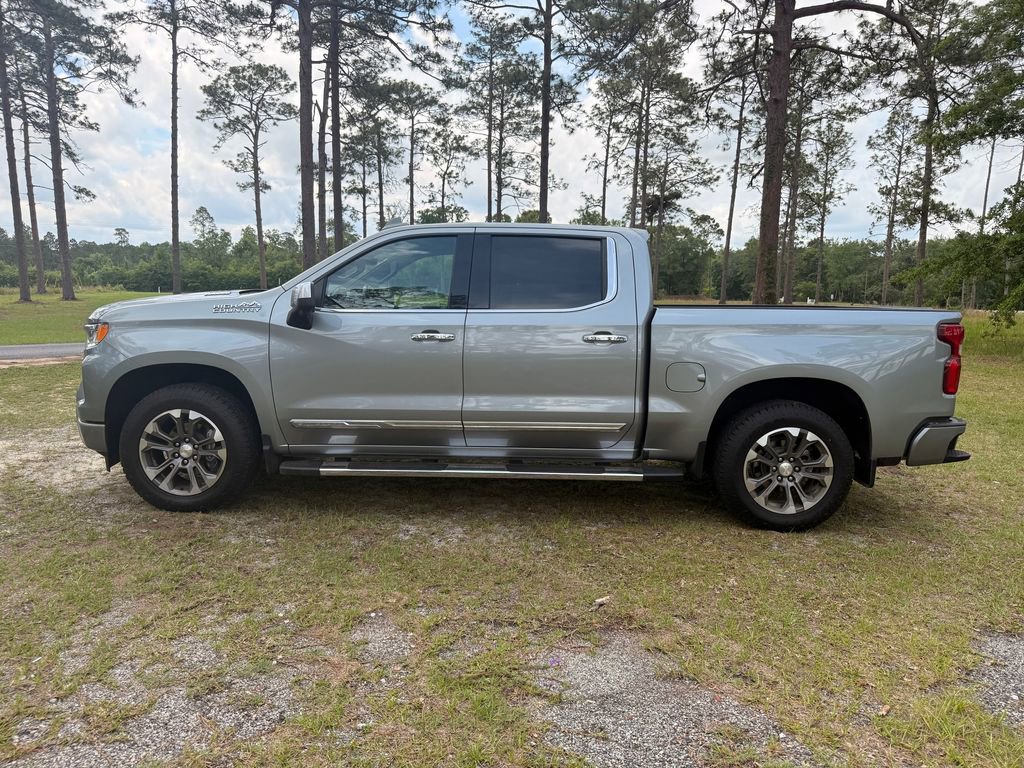chevrolet silverado 1500 2023 1GCUDJE81PZ302140 image